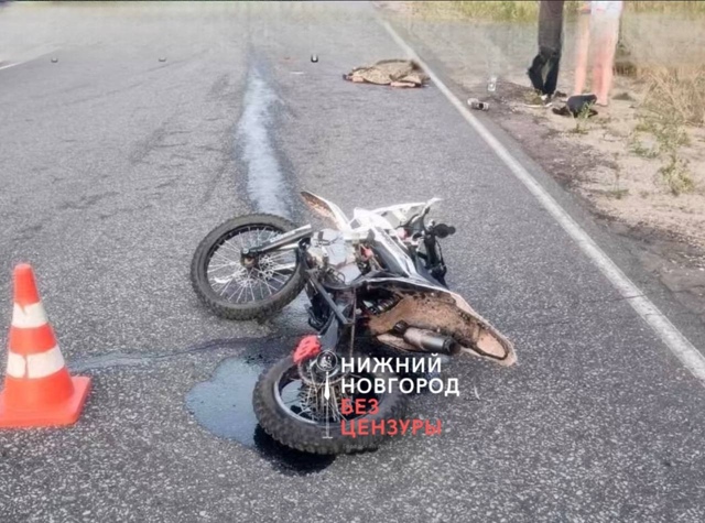 🤯 Двое детей разбились на мотоцикле в Володарском ра?...