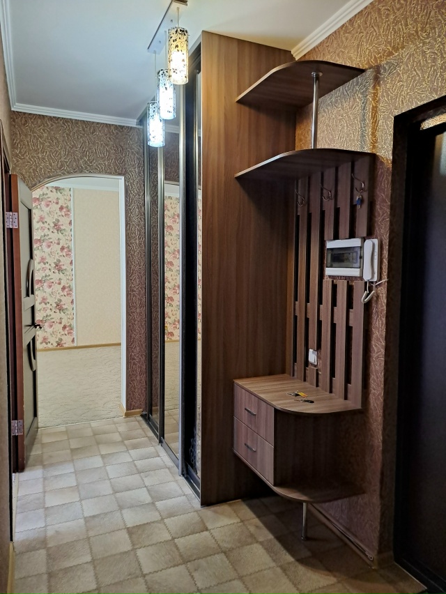 ОТ СОБСТВЕННИКА!!!
Продаётся 2-х комнатная, уютная, тепл?...