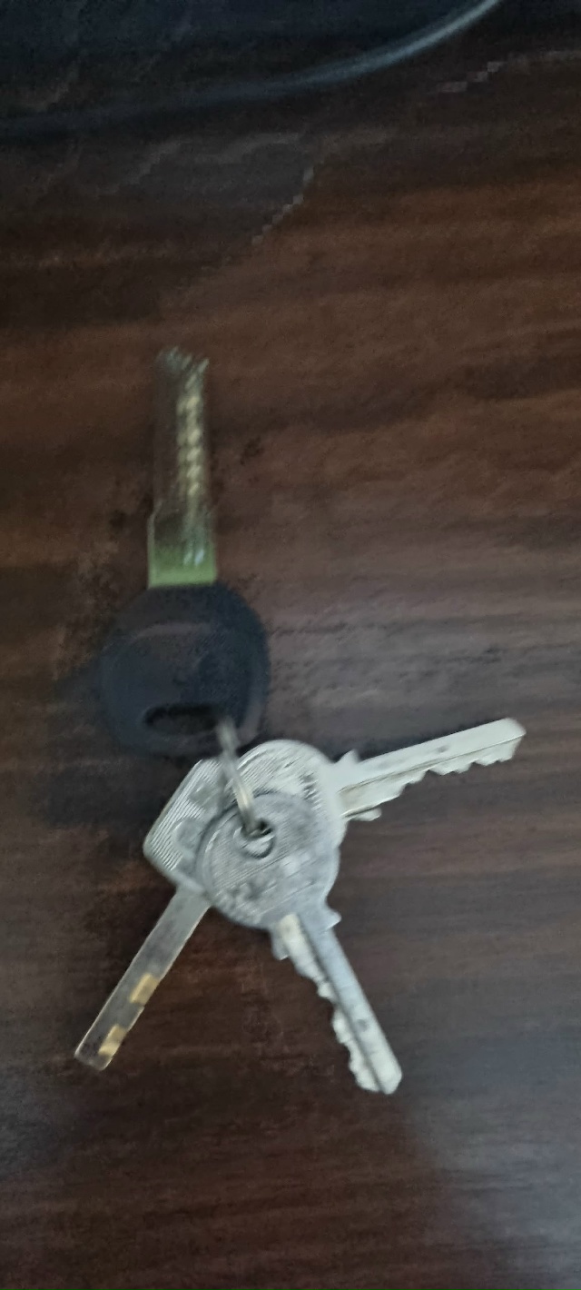 Найдены в автобусе 22.