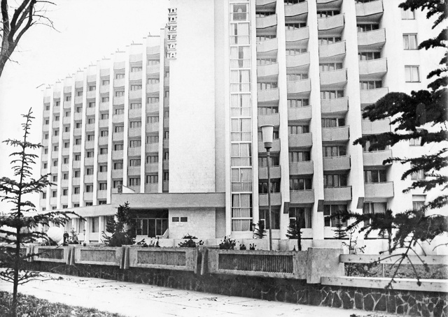 Евпатория 1984 – Строительство санатория «Победа», фото...