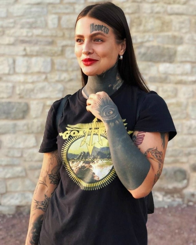 Экс-учaстницa шоу 