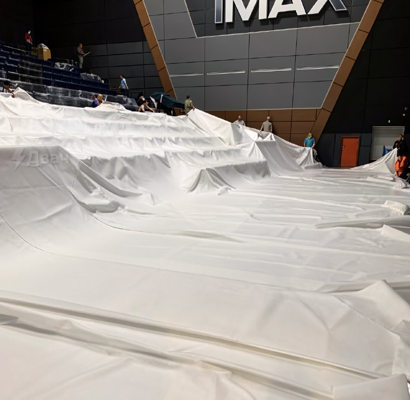 В Хабаровске школьник повредил IMAX-экран стоимостью 26 000 000 рублей
По данным СМИ, ему не понрав