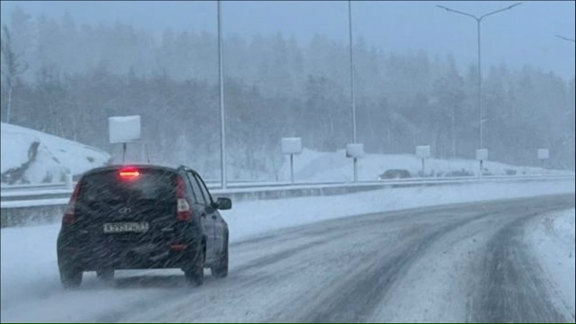 В Мончегорске из-за аварии на трубопроводе продлено ог...