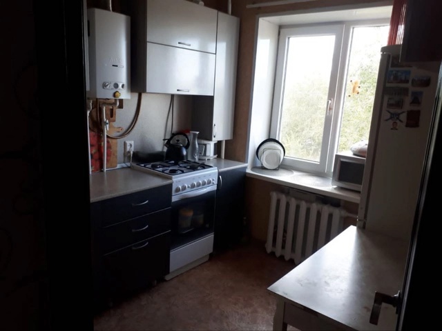 Продам 2-х комнатную квартиру в центре поселка на ул.Те?...