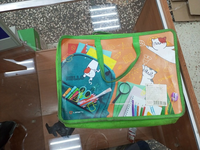 В магазине ОПТимист по адресу коммунистический проспе...