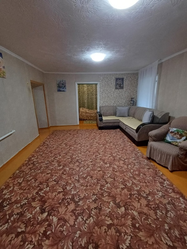 🏡 Агентство недвижимости «Диана»
п. Акбулак, пер. Пл?...