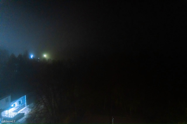 Туманная ночь.
Фото: Юрий Жарков