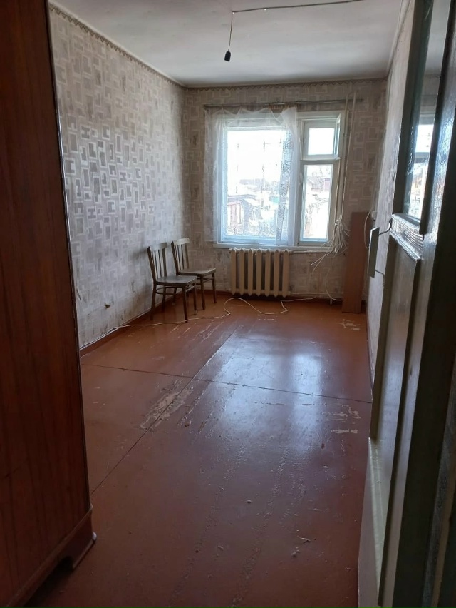 Продам погребок, не топит, свет есть.
40к без торга. Тел: 8...
