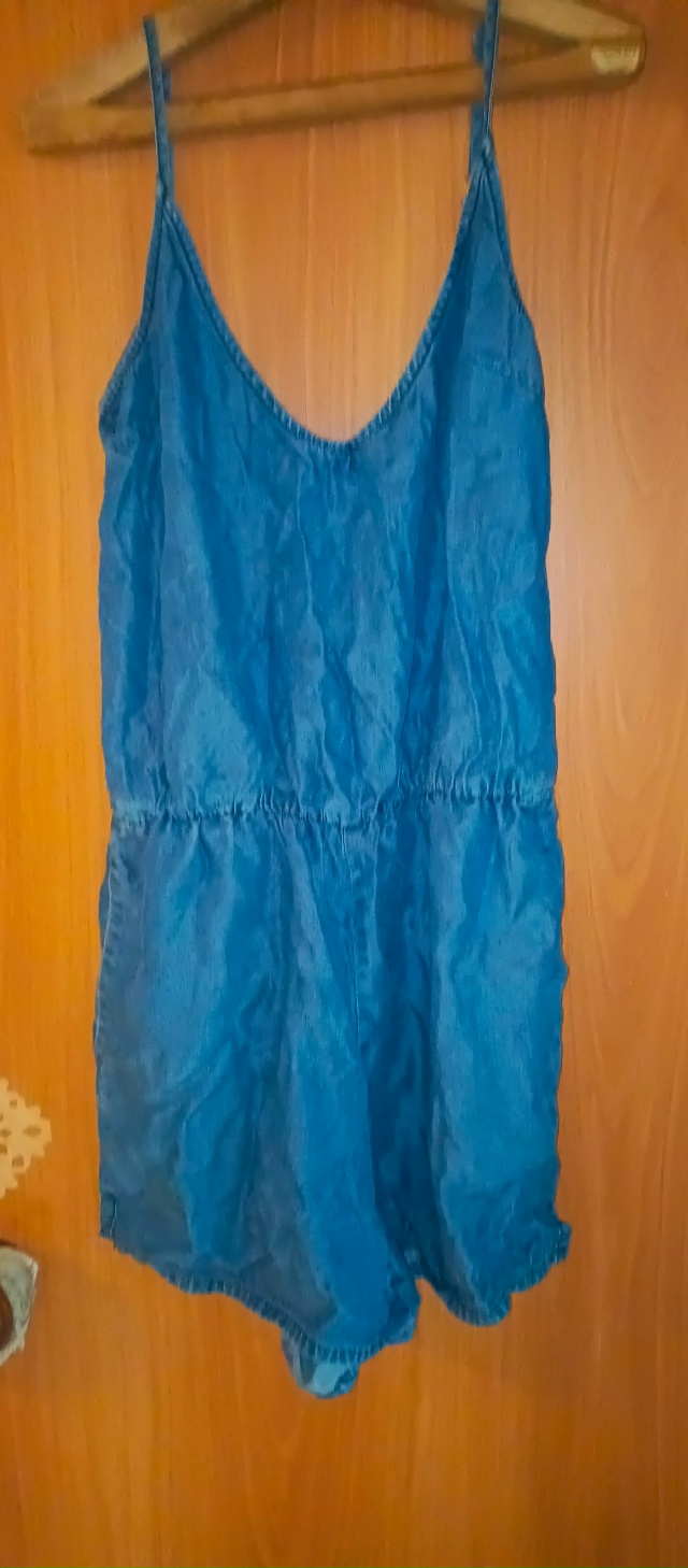 Отдам, размер 46-48, Бородино, 89011115880