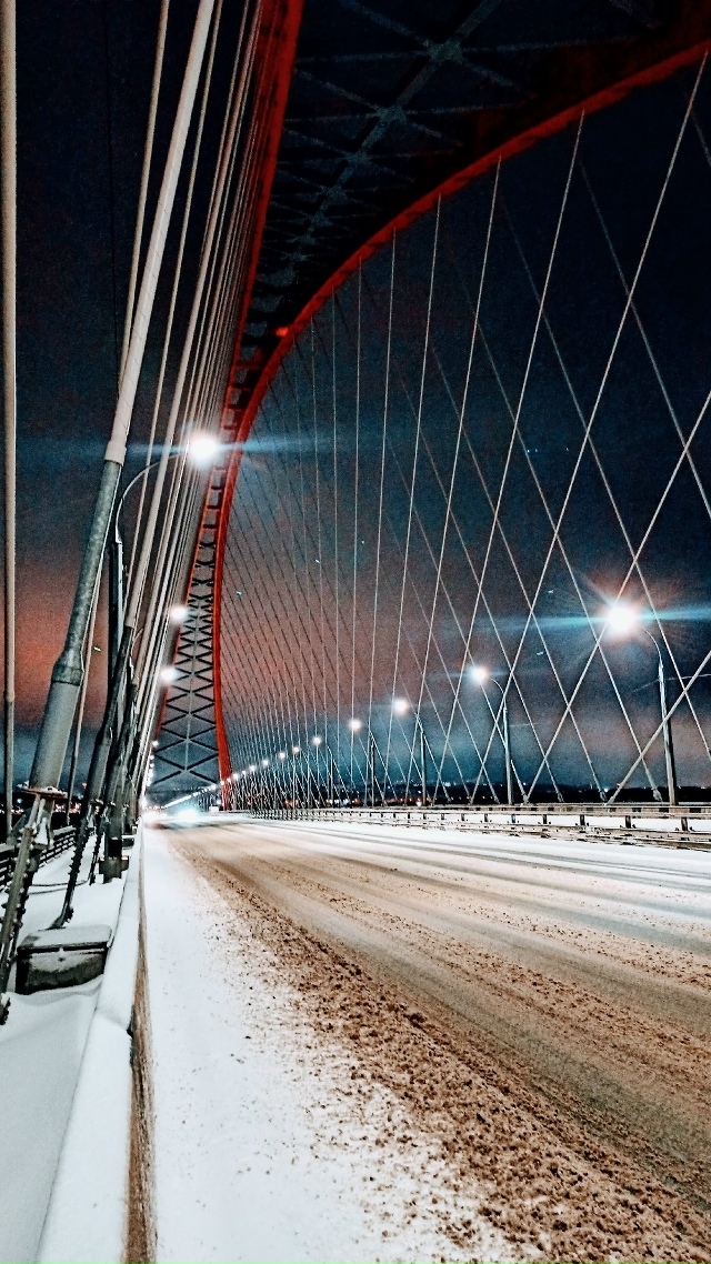 Ηoчнaя пpoгулкa пo caмoму узнaвaeмoму и caмoму длиннoму apoчнoму ...