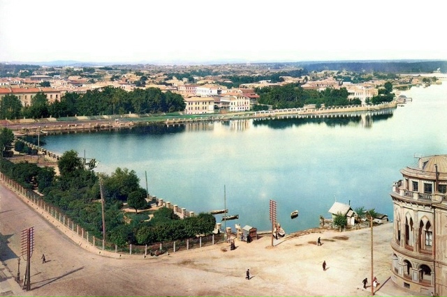 Городской пруд Екатеринбурга в 1895 году. Нейросеть пом?...