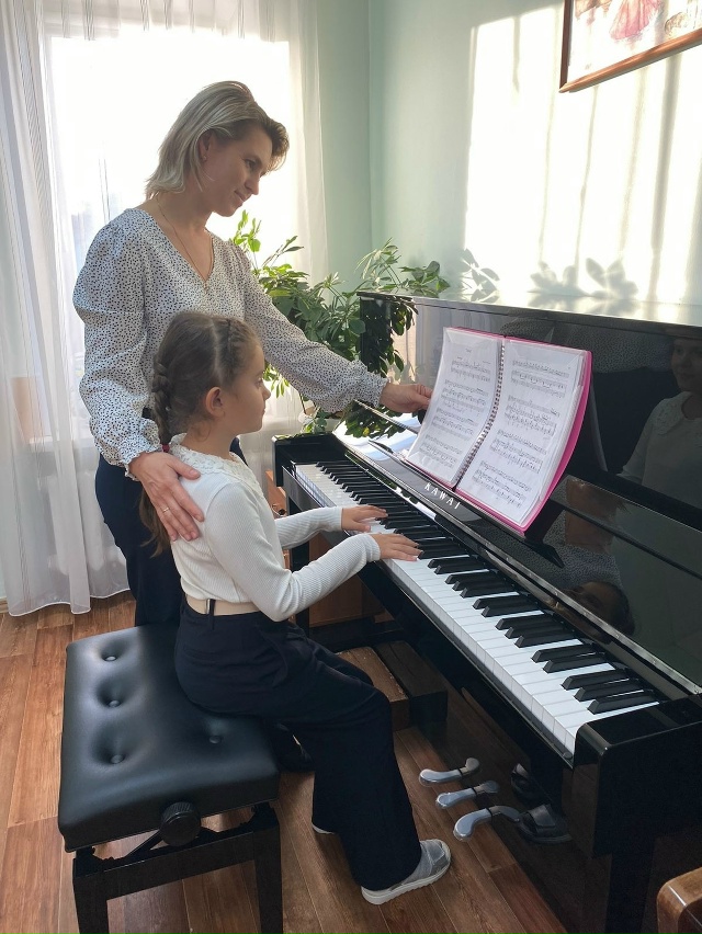 В нашей музыкалке — пополнение! 🎹 Теперь ученики игра...