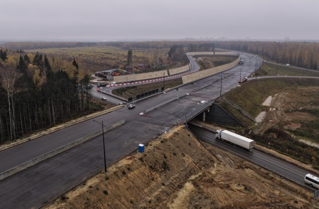 Лыткаринскую автодорогу проходящую через Ленинский о?...
