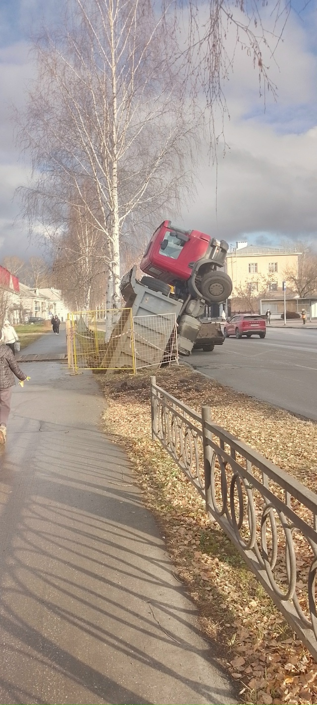 Новая парковка в Лесном.
Источник ВКонтакте: Ясно Ново...