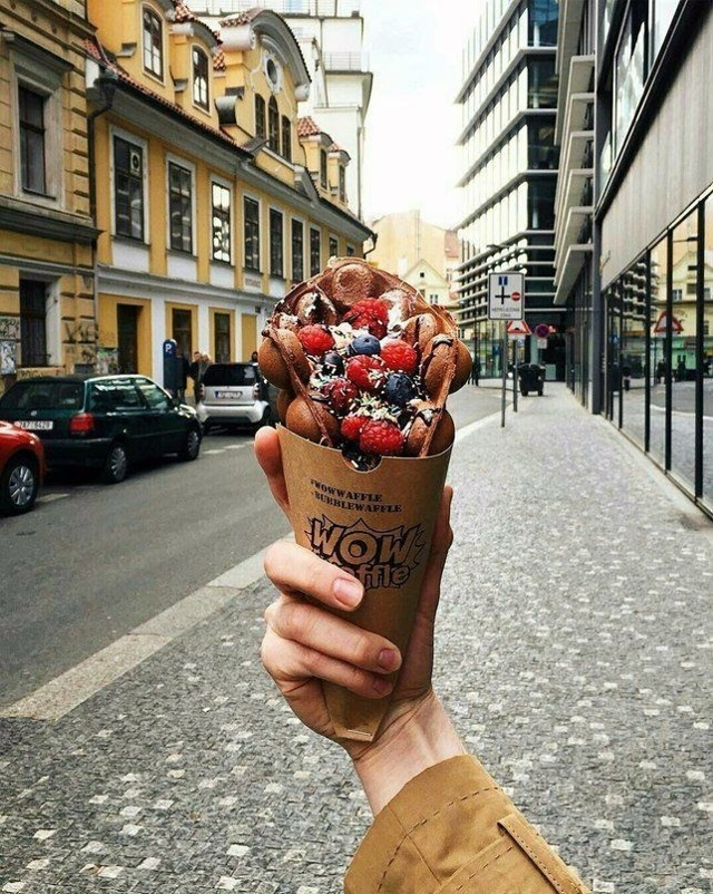 Прага – один из красивейших городов мира. Уехать бы и п...