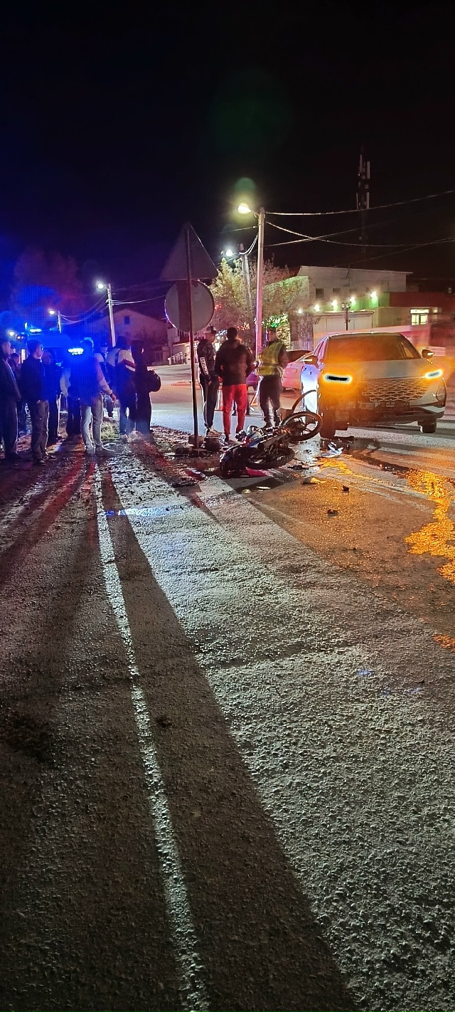 Опять автомобиль сбил подростка на байке в Нагорном на...