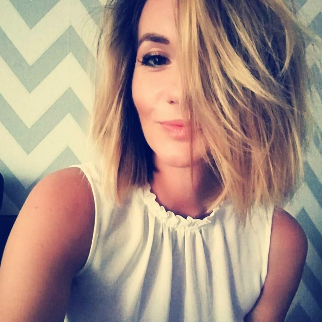 Мне сейчас не хватает мужчины. Может есть свободный дл?...