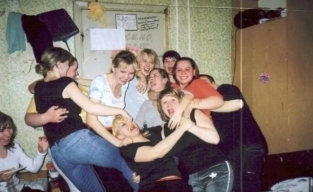 Студенческие общаги хороши. Жизнь не видел, если жил та...