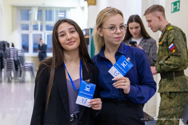 Ищи себя в кадре ?
На этих фото самые яркие моменты с ?...