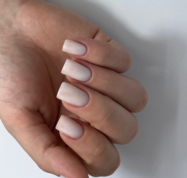 Приглашаю вас на маникюр😌
Записаться можно по номеру ...