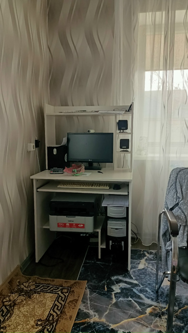 Продам компьютер+монитор+колонки
89033922443