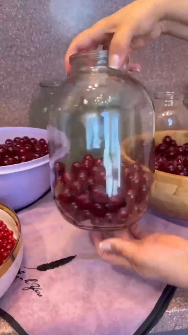 Вкусный вишневый компот, который делается за минуты! З?...