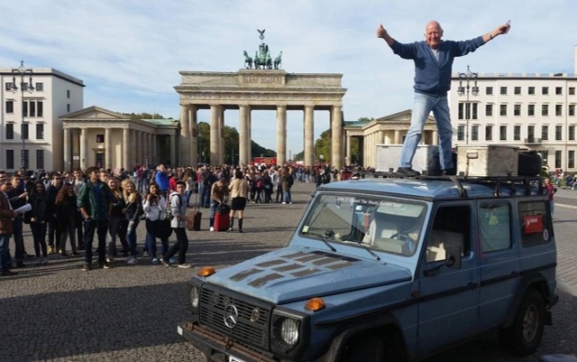 Невероятное путешествие по всему миру совершил немец ?...