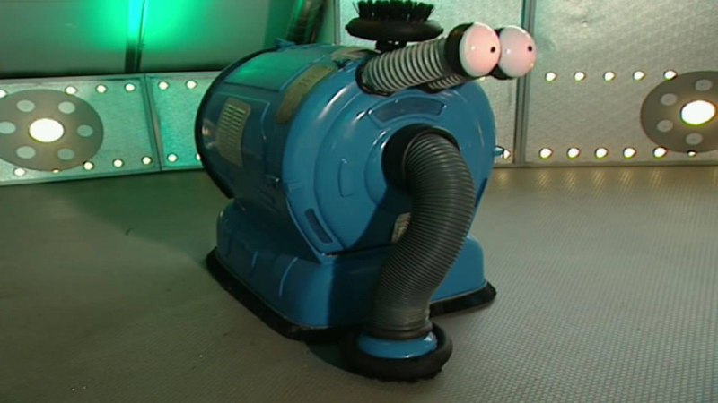 Пылесосы умнее, чем кажется: инженер вскрыл свой пылесос — и выяснилось, что параноики всё это время