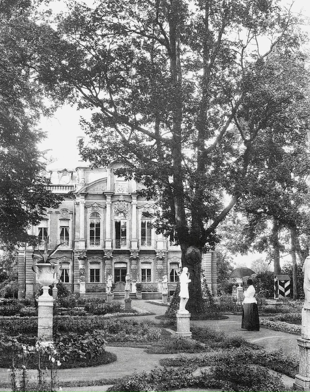 Петергоф. Собственная дача. Конец XIX века.