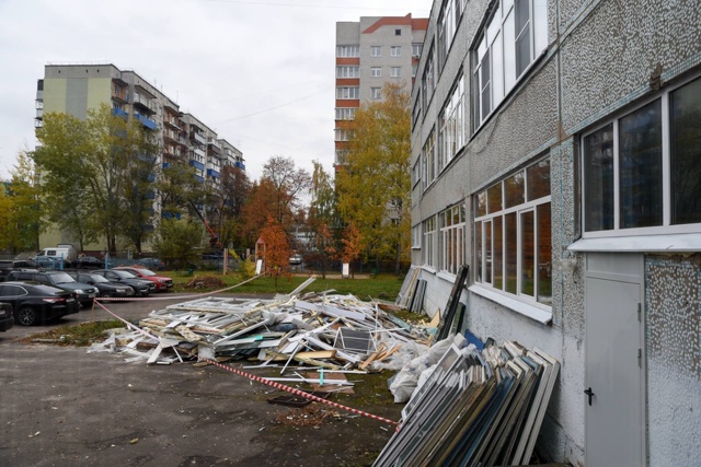 ⚡️Хинштейн встретился с жильцами пострадавших в резу...