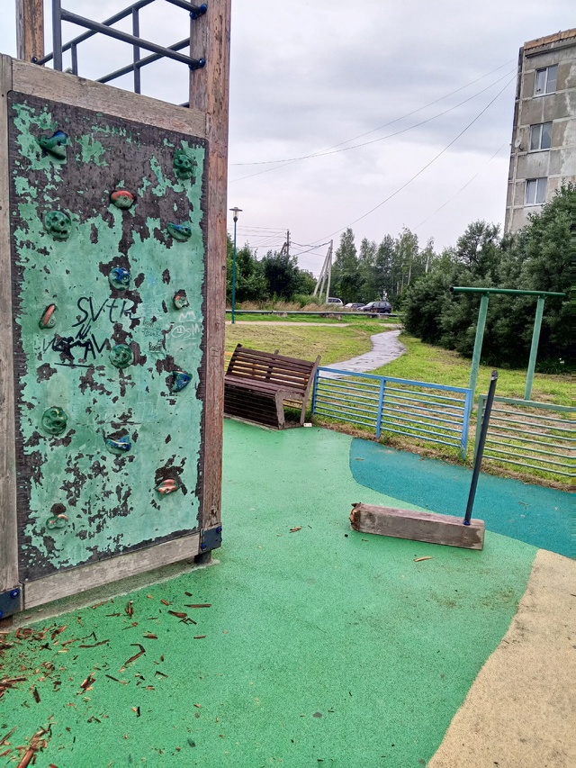 Добрый день! В Нестерово( Городок) детская площадка на?...