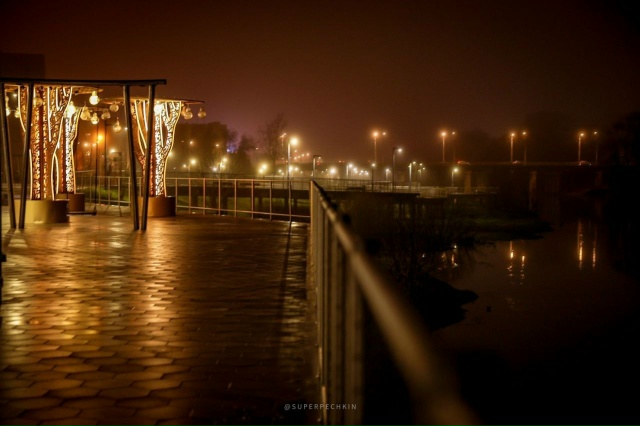 Туман в городе
Атмосферные кадры от неподражаемого Шу...