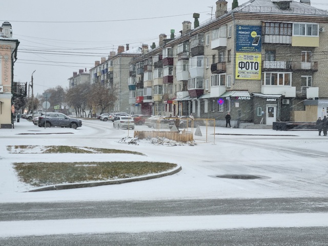 Перекрёсток ул.Свердлова и ул.К.Либкнехта раскопки. До?...