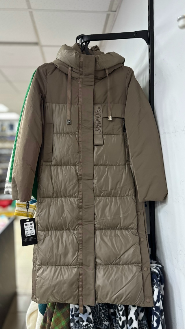 ✨Удлиненные куртки в нашем магазине ❤️
-можно надеть ...