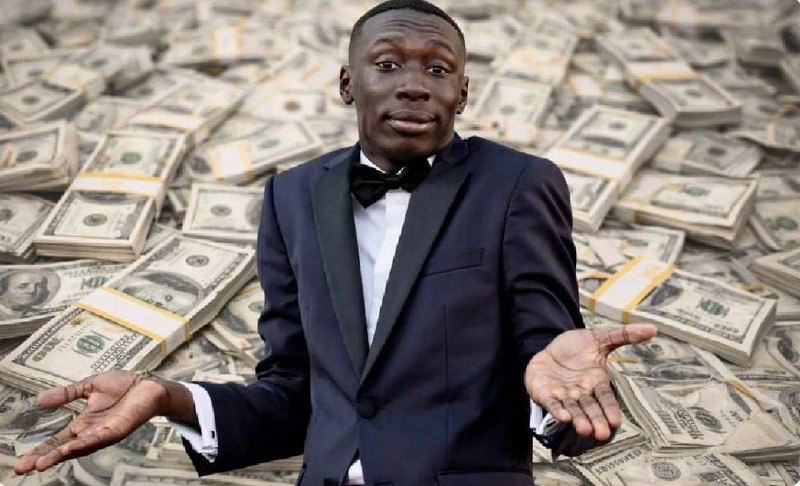 Самый популярный тиктокер в мире Хаби Лейм продал своё лицо почти за миллиард долларов
Блогер сдал