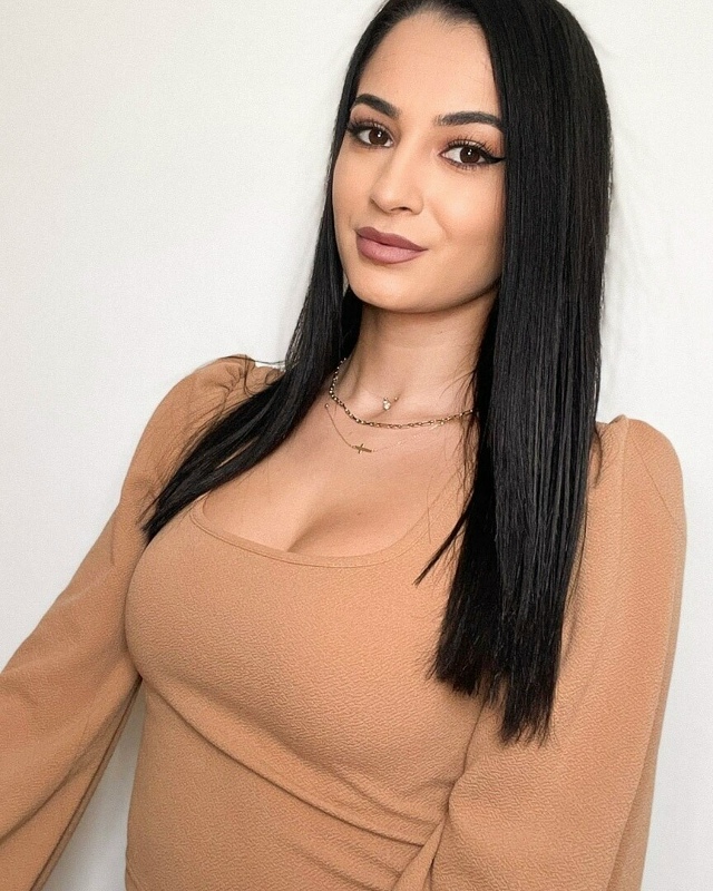 Всем привет просто ищу хорошего приятнoго собеседникa