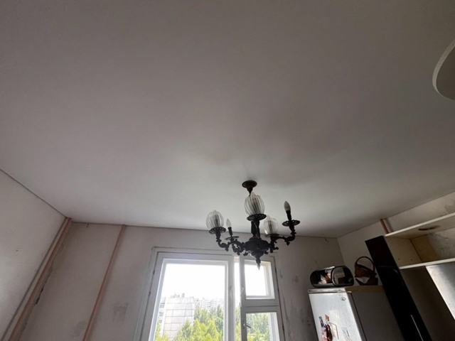 Сколько можно сэкономить на натяжных потолках этим ле?...