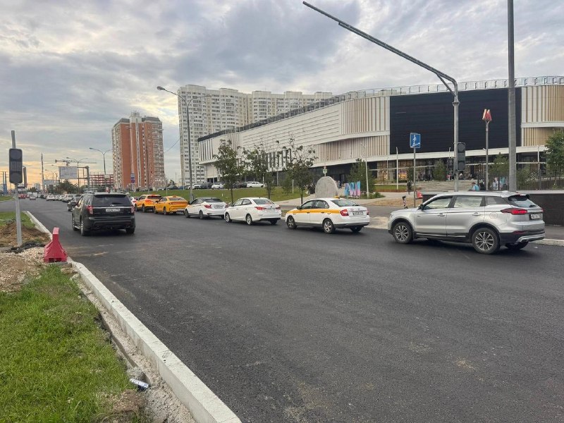 ❗️ На московских АЗС ввели ограничения на продажу топлива На заправках «Газпром нефти» действует л