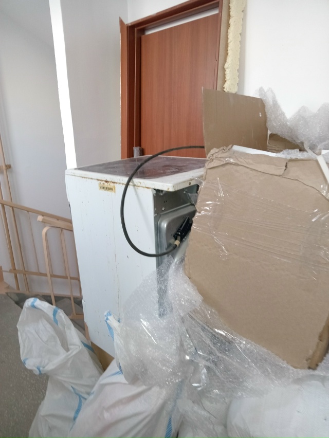 ❗Сегодня увидела такое в предпоследнем подъезде Кали?...