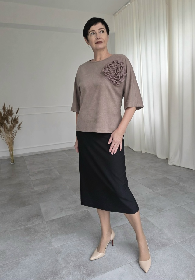 Милые дамы!
В эту субботу 22 ноября 2025 г. наш магазин жен?...