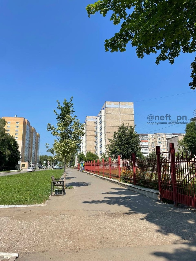 Мотопидоры! Какого буя вы в черте города в спальных рай...