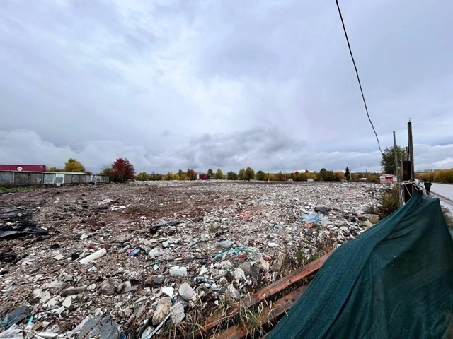 В Перми есть свалки из камней и даже машин. Росприродна...