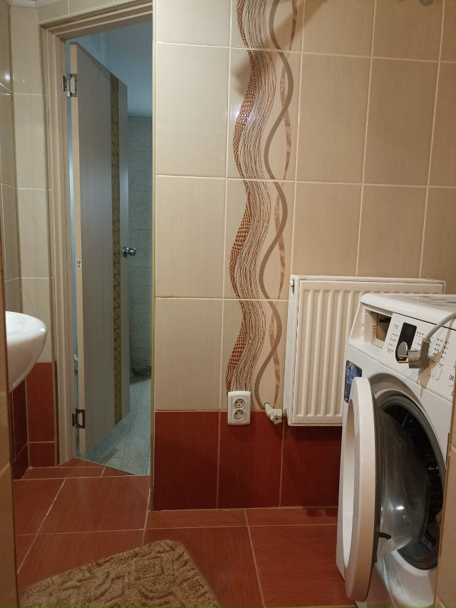 Продаётся дом в Свердловске,р-н Стройгородок,ул.Украин...