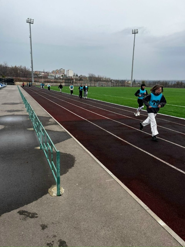 💪🏻 Студенты БТА сдают ГТО
7 ноября на стадионе 