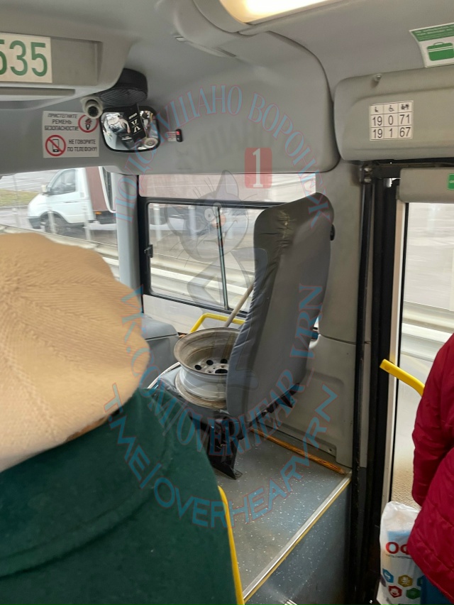 В Воронеже водитель автобуса 16 видимо настолько стесн?...