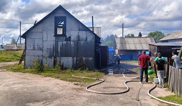 В Вельском районе горел гараж 🚒
Вчера в 12:35 в экстрен?...