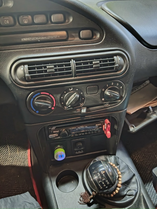 Продается Нива Шевроле 2010 года. Цена 650 тыс. Машина от с?...