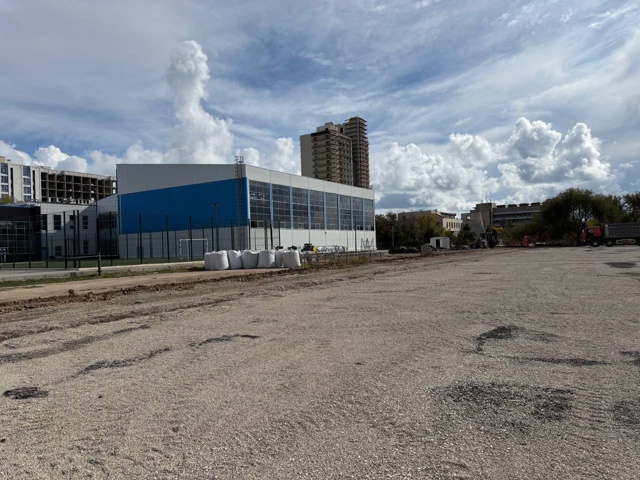 Проверил ход ремонта стадиона Дворца спорта им. Ю.А. Га?...