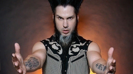 1 ноября 2014 года скончался Wayne Static, амeриканский музыкан...