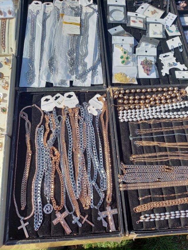 10 ноября в Никольске, 11 в Бабушконо,
12 в Светице Кировс...